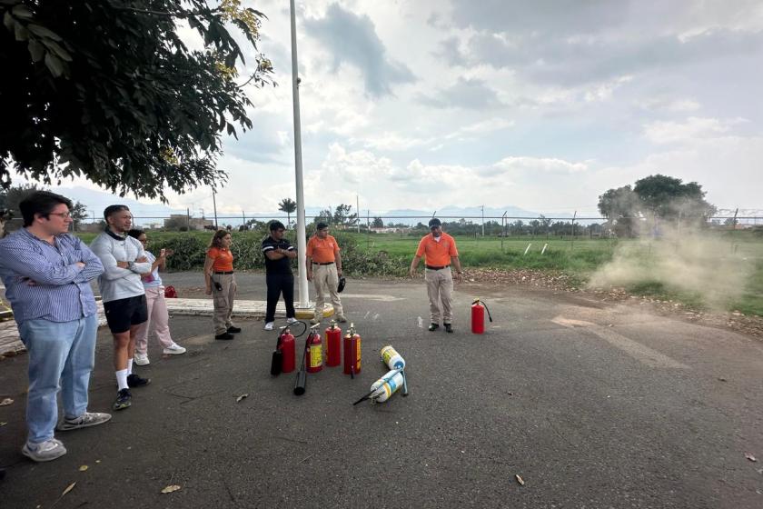 Servicios Académicos del CUSur recibe formación en atención de emergencias