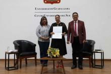 Magali Casillas, aspirante a la presidencia municipal de Zapotlán el Grande, participa en el Foro de Diálogo con Universitarios en el CUSur