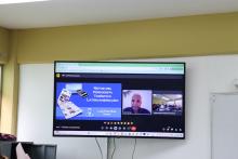 Hablan sobre periodismo de viajes en la bienvenida de esta carrera