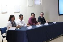 Revisan la presencia política en la prensa durante la bienvenida de Periodismo del CUSur