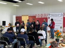 Presentan la gaceta agroecológica Teocintle en Seminario en Chiapas