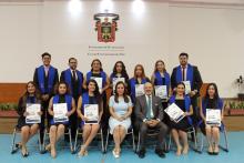 Egresan 12 estudiantes de la Maestría en Administración de Negocios del CUSur