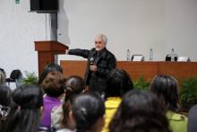 Conferencia magistral Historia Identidad universitaria Maestro Emérito Jurado Parres