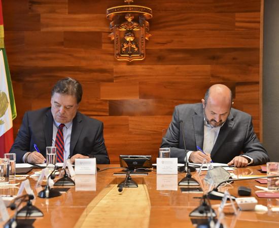 Egresados de Enfermería de UdeG podrán trabajar para la agencia de salud Icon Health Services