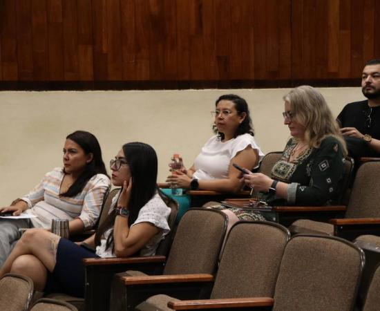 Se inauguró el Foro de Investigación en Comportamiento Alimentario en el CUSur