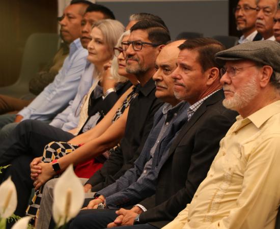 CUSur reconoce a su personal jubilado y con destacada trayectoria en emotiva ceremonia