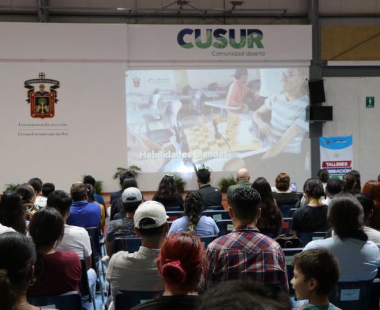 Concluyen los talleres de Formación Integral del CUSur