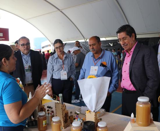 Inauguran el VII Congreso Mexicano de Apicultores 2023 en el CUSur