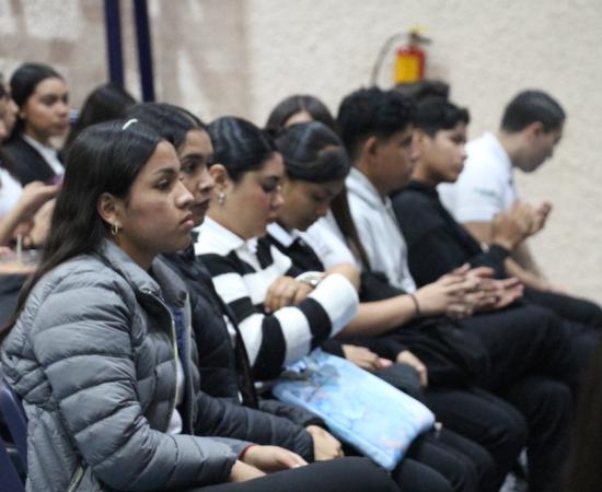 Hablan sobre a historia de la licenciatura en Nutrición del CUSur