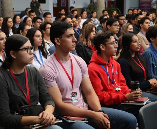 Se inaugura el 1er Congreso Internacional de Actualidades en Medicina de Vanguardia