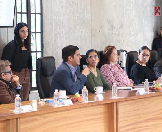 Toma protesta el Consejo de Centro 2023-2024