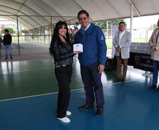Reconocen a deportistas y grupos representativos del CUSur