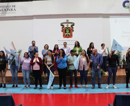 Dan banderazo de salida de servicio social del ciclo 2023 B