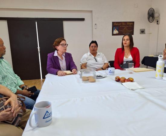 Concluye primera etapa del programa para la formación y actualización de comerciantes de la región