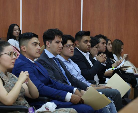 Primer simulacro de juicio mercantil oral en el CUSur