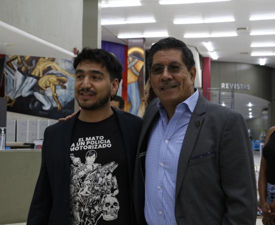 Inauguran exposición fotográfica “Mi alma perdida en Zapotlán” en las instalaciones de la Biblioteca Mtro. Hugo Gutiérrez Vega