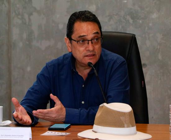 Consejo de Centro elige a nuevo contralor en el CUSur