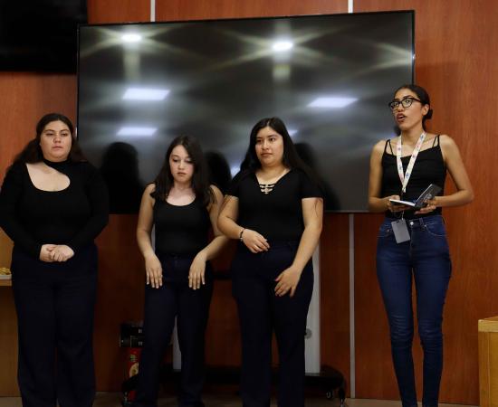 Estudiantes del CUSur culminan taller de lengua de señas mexicanas