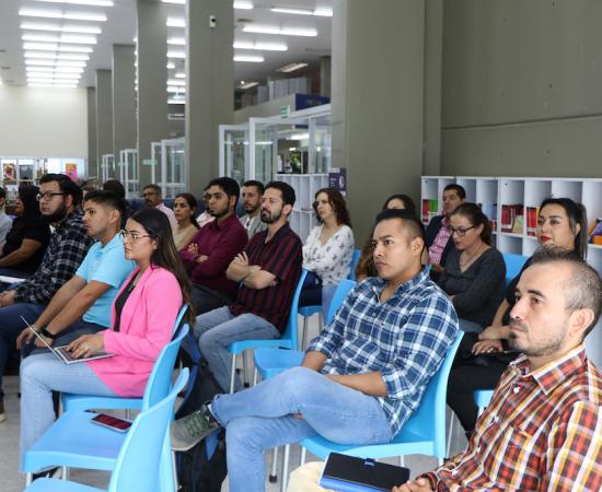 Imparten ponencia sobre habilidades emocionales y desarrollo humano en el CUSur