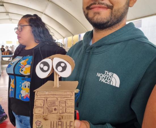 Se realizó competencia de robots minisumo en el CUSur