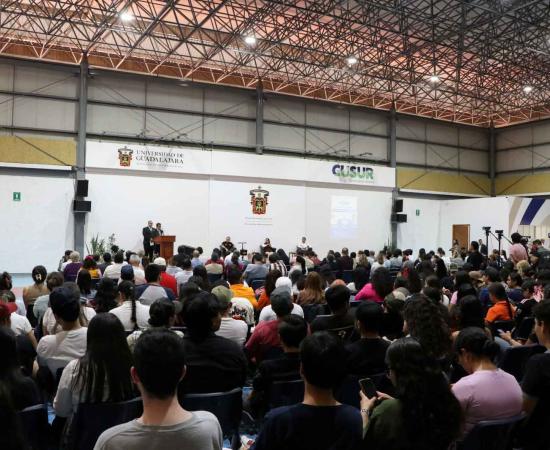 CUSur realiza foro “Diálogo con Universitarios” y reúne a candidatos a diputados locales y federales del Distrito XIX