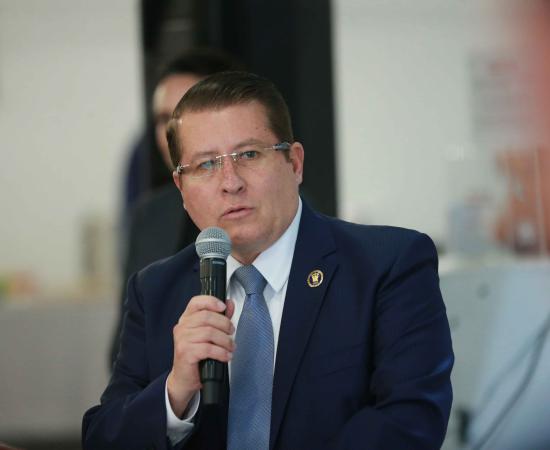 Inauguran “Miradas de la naturaleza”, exposición sobre la interacción de personas con la naturaleza