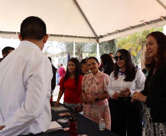 CUSur conmemora el 8M con conferencias y talleres