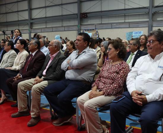 Primer informe del Dr. Dante Haro destaca crecimiento, inversión y visión de futuro en CUSur