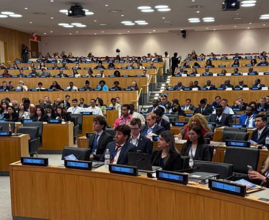 El rector del CUSur participa como ponente en la XX Cumbre Internacional de Derechos Humanos