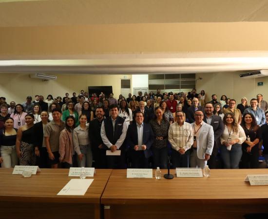 Congreso Internacional reúne en CUSur a especialistas en desarrollo humano, educación y salud