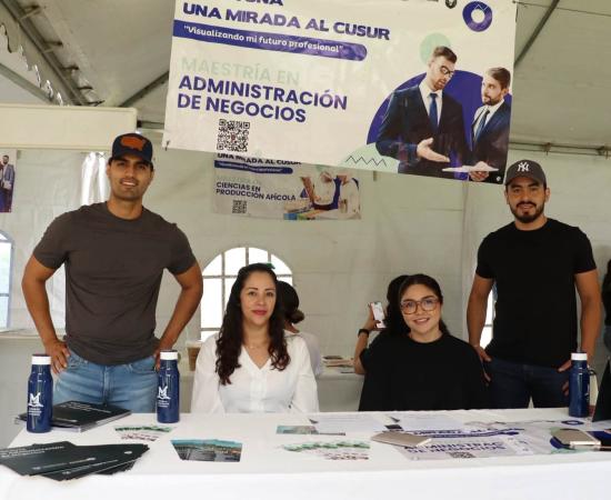 Alrededor de 2 mil estudiantes de bachillerato asistieron a la XXVI edición de Una mirada al CUSur