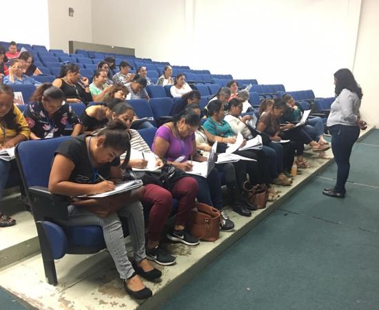 Curso mujeres emprendedoras CIEICAI