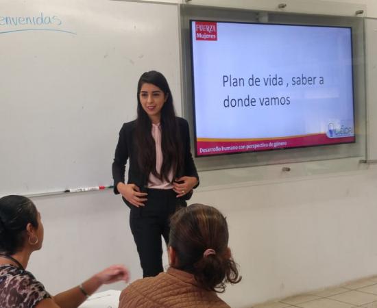 Curso mujeres emprendedoras CIEICAI