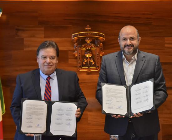 Firma de convenio con Icon Health Services