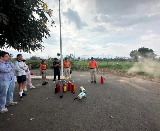 Servicios Académicos del CUSur recibe formación en atención de emergencias