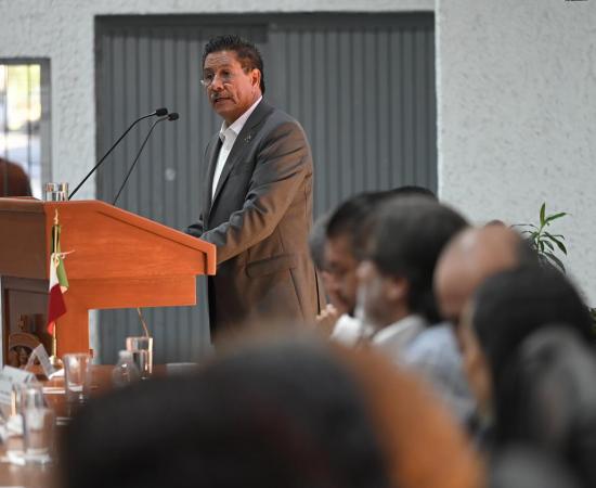 El Rector Salazar Estrada destacó logros en Docencia e Investigación en su Segundo Informe de Actividades	