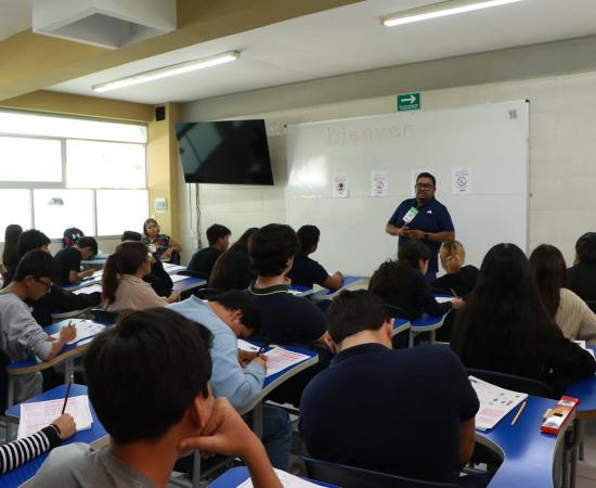 98.11% de asistencia en el examen de admisión del CUSur 2025-A 
