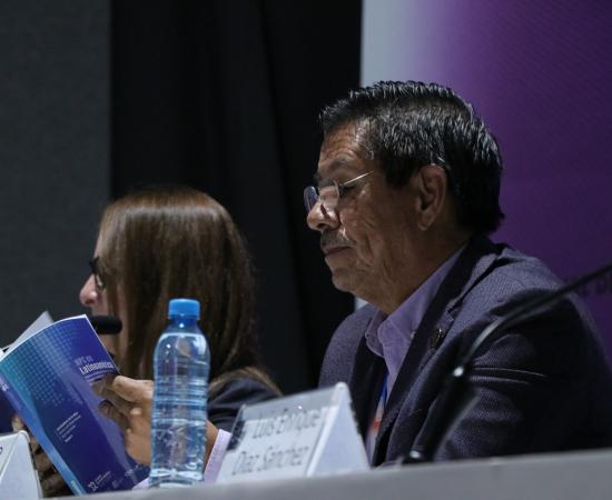 CUSur aporta al desarrollo tecnológico con el libro HPC en Latinoamérica en la FIL 2024