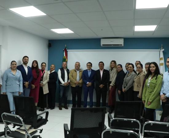 Clínica Escuela del CUSur destaca logros en su informe anual 2024 