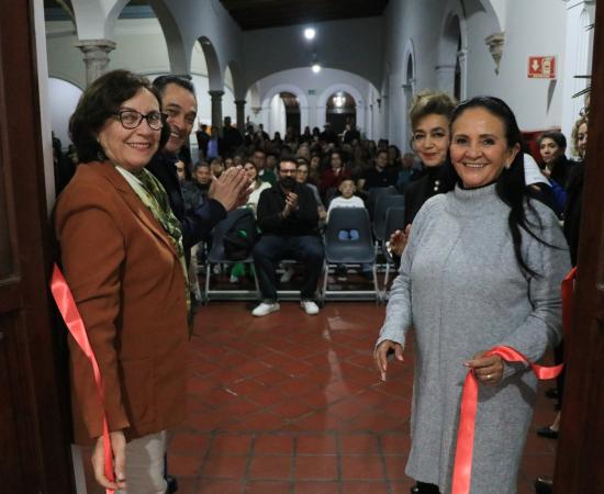 Inauguran exposición colectiva "Sentidos Expuestos" en Casa del Arte del CUSur