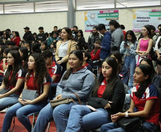 CUSur recibe a 1,763 estudiantes en la XXII Feria "Una Mirada al CUSur" 