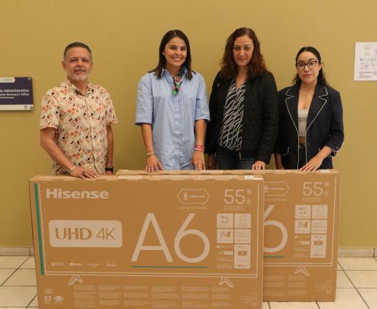COPARMEX reconoce la colaboración del CUSur con la donación de pantallas  