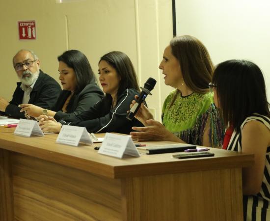 Diálogo universitario reflexiona sobre Pedro Páramo desde la perspectiva de género