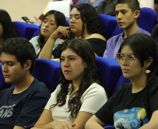 Diálogo universitario reflexiona sobre Pedro Páramo desde la perspectiva de género