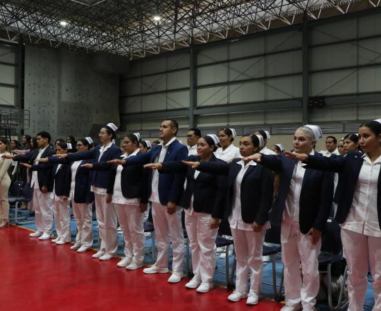 Se titulan 105 egresadas y egresados de la División de Ciencias de la Salud del CUSur