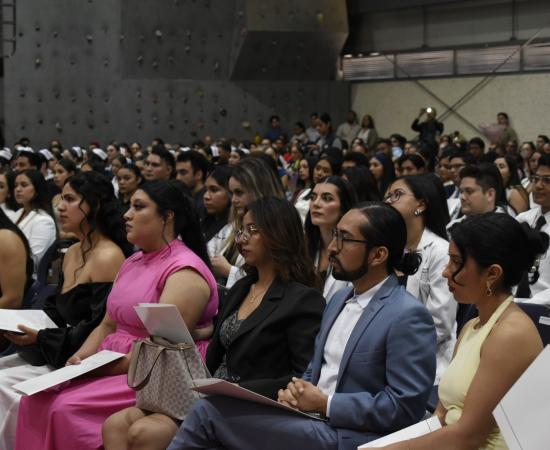 CUSur celebra la culminación académica de 328 nuevos profesionales