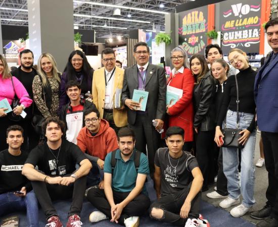 Presentación libro Salud mental y trastornos de la conducta en la FIL