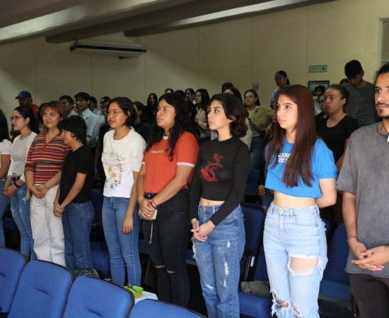 Coloquio Imagen corporal contemporánea: estigmas sociales y salud mental