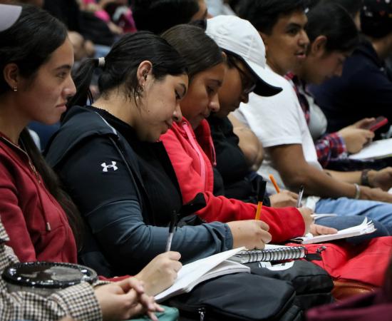 Conferencia Introducción al desarrollo económico con enfoque en las economías solidarias