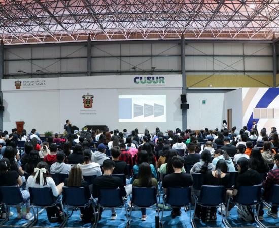 Conferencia contención emocional en caso de violencia